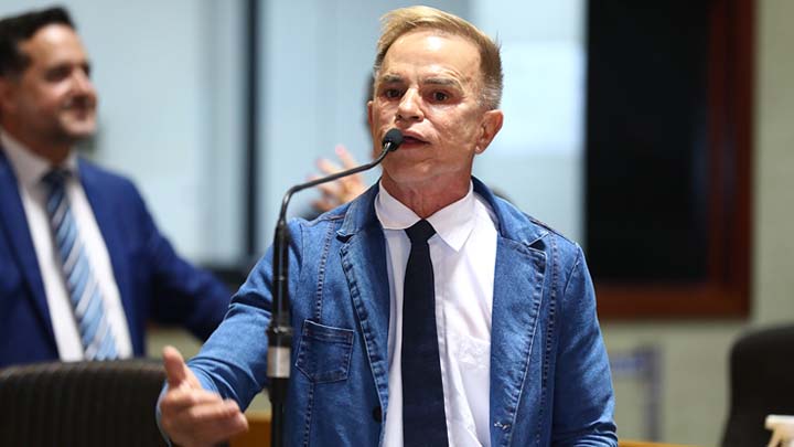 Projeto propõe isenção de taxas para emissão de documentos perdidos em enchentes