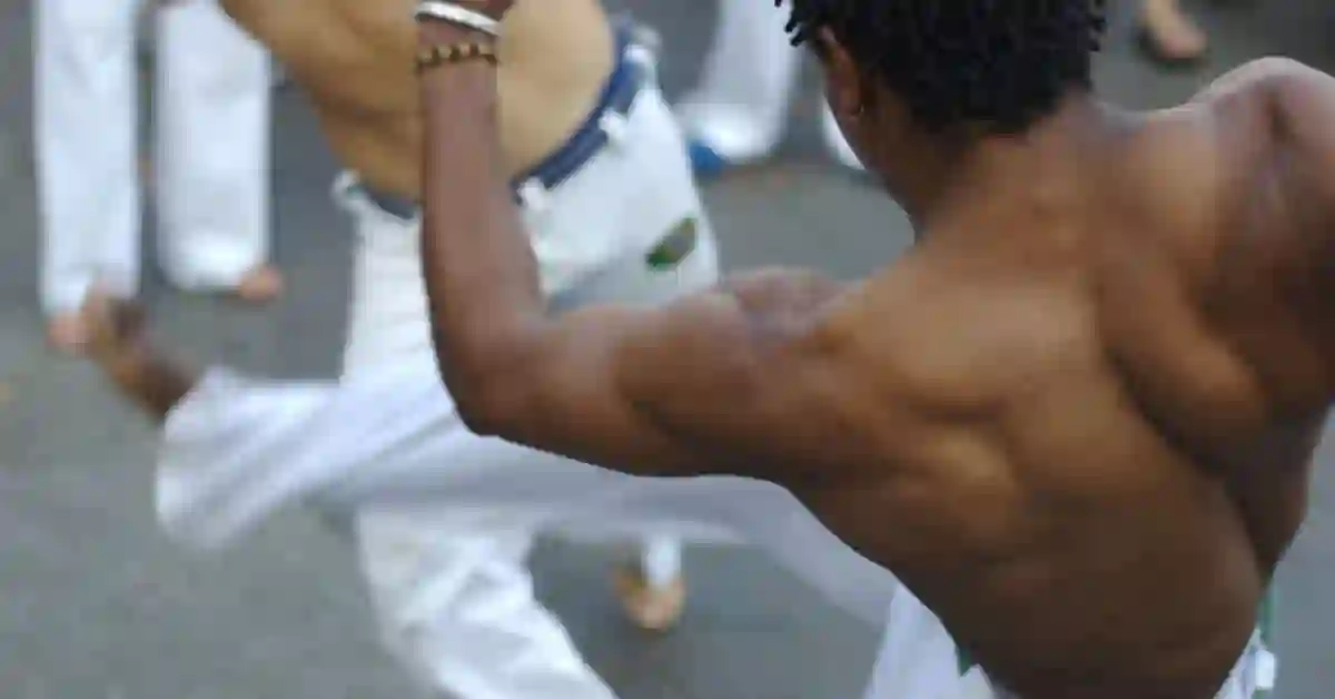 Projeto Itinerante de Capoeira Percorre Comunidades de Anchieta às Segundas-Feiras