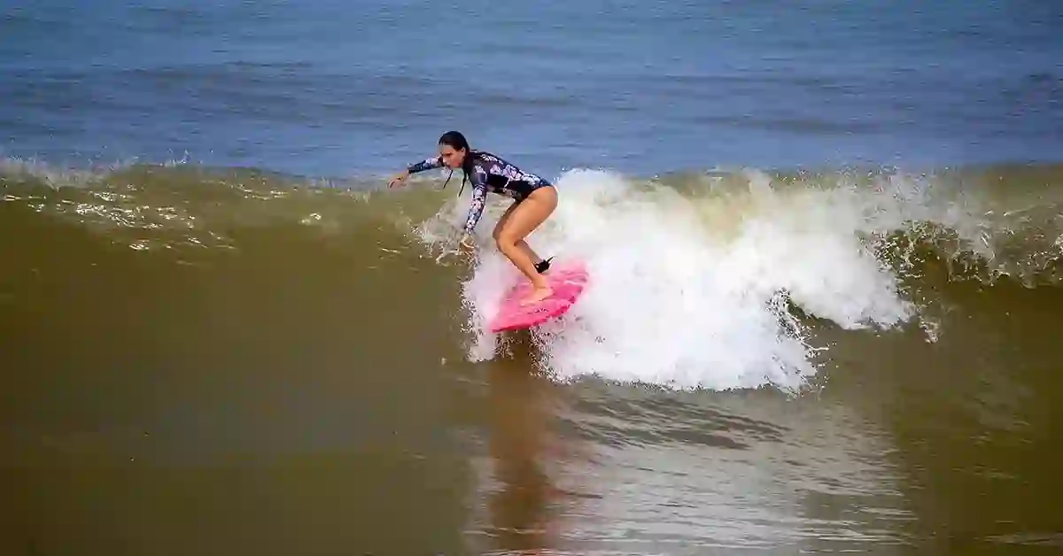 Campeonato de Surf Agita a Praia da Maria Neném em Piúma neste Sábado e Domingo