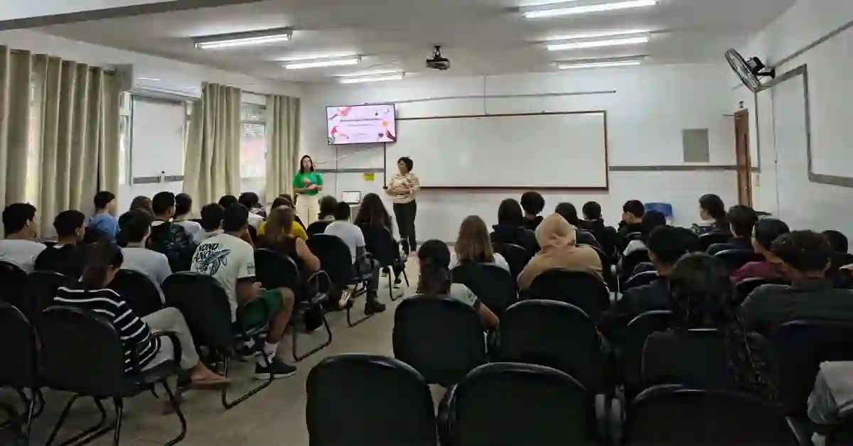CMDCA e Secretaria de Educação Apresentam Plataforma de Qualificação Profissional a Alunos do 9º Ano em Alfredo Chaves