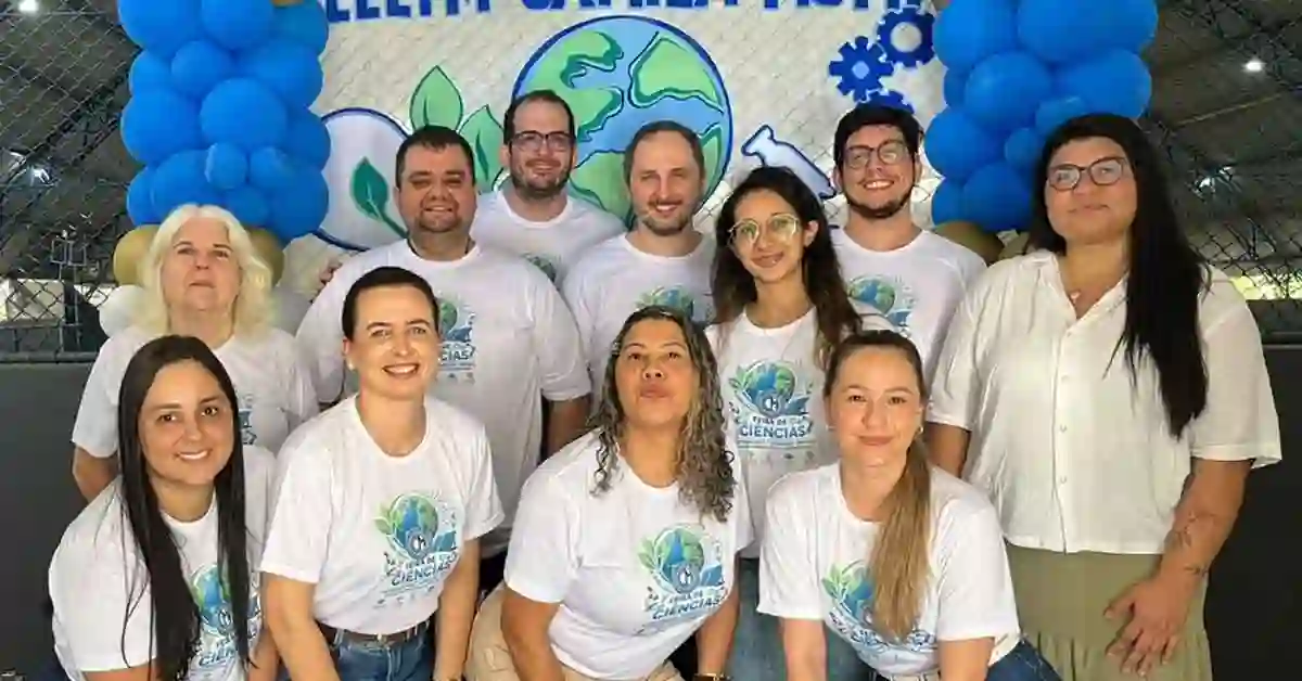 Alunos de Alfredo Chaves Recolhem 9 Toneladas de Recicláveis em Projeto para a Feira de Ciências